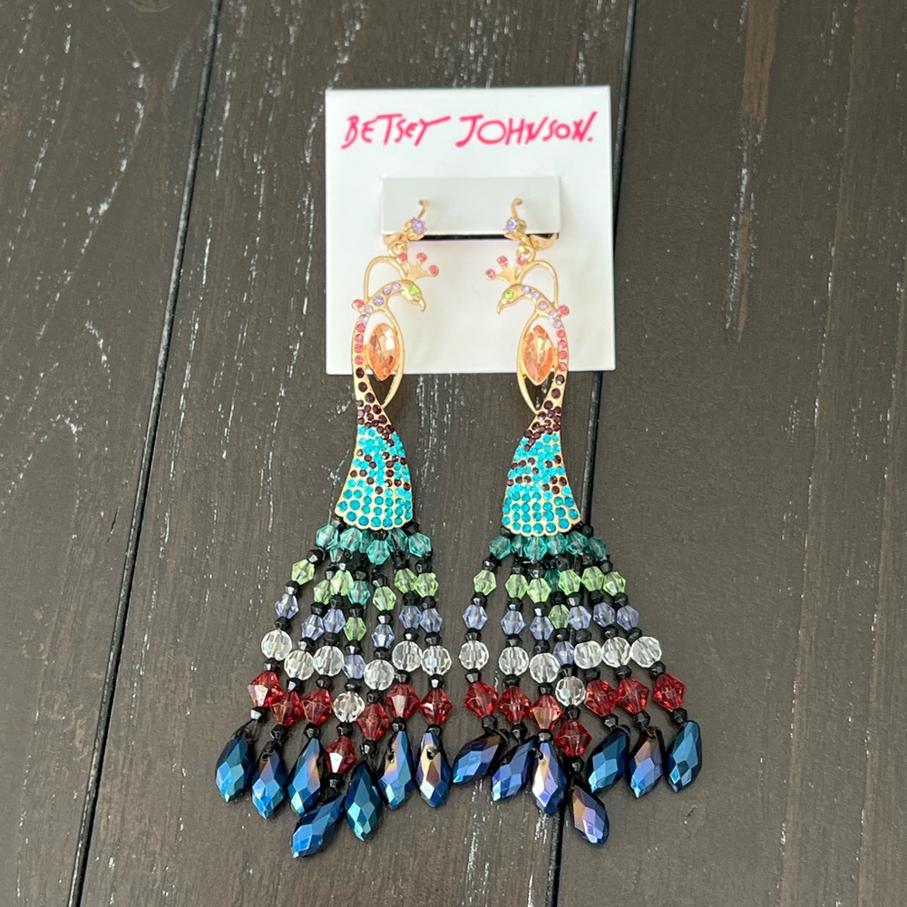Betsey Johnson Earrings - Picture 3 of 8